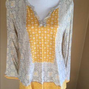 Lucky Brand top, long sleeve w/1 button, Size L
